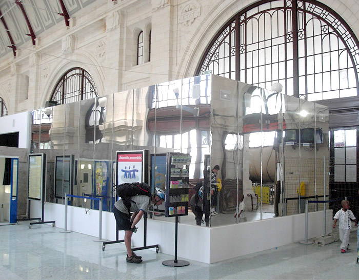 intrieur public, kiosque