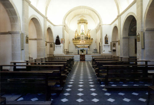 intérieur d'une église