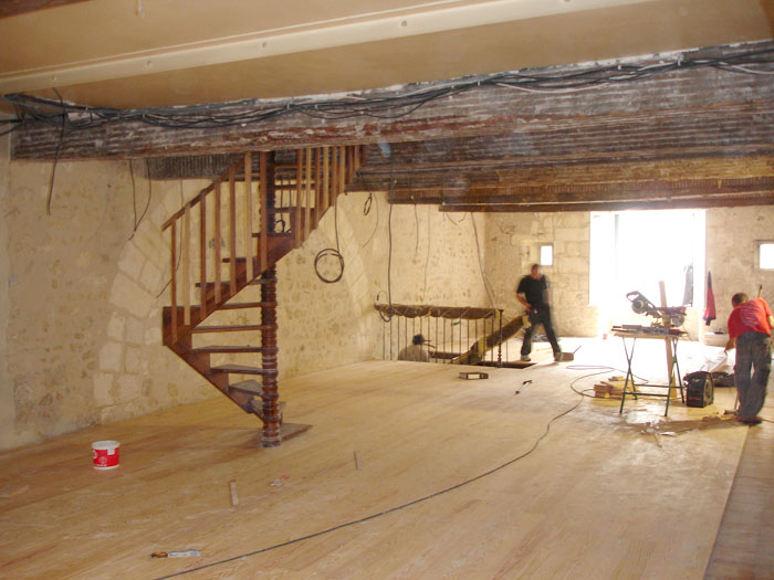 restauration maison,,, escalier
