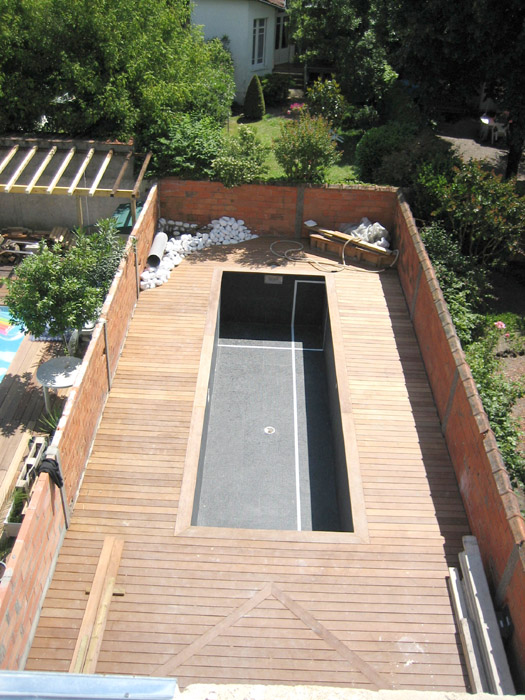 vue de dessus de  piscine