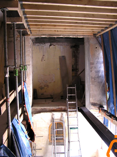 vide fae  la mezzanine en travaux