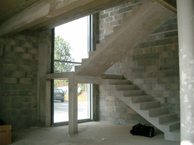 escalier d'intrieur en pierre