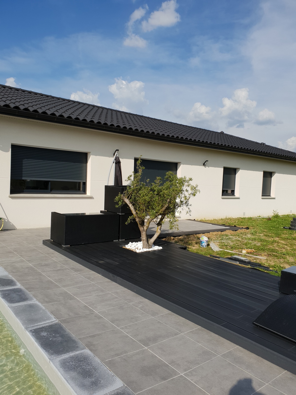 Villa avec pool-house et piscine � Menville : 20180507_180223P