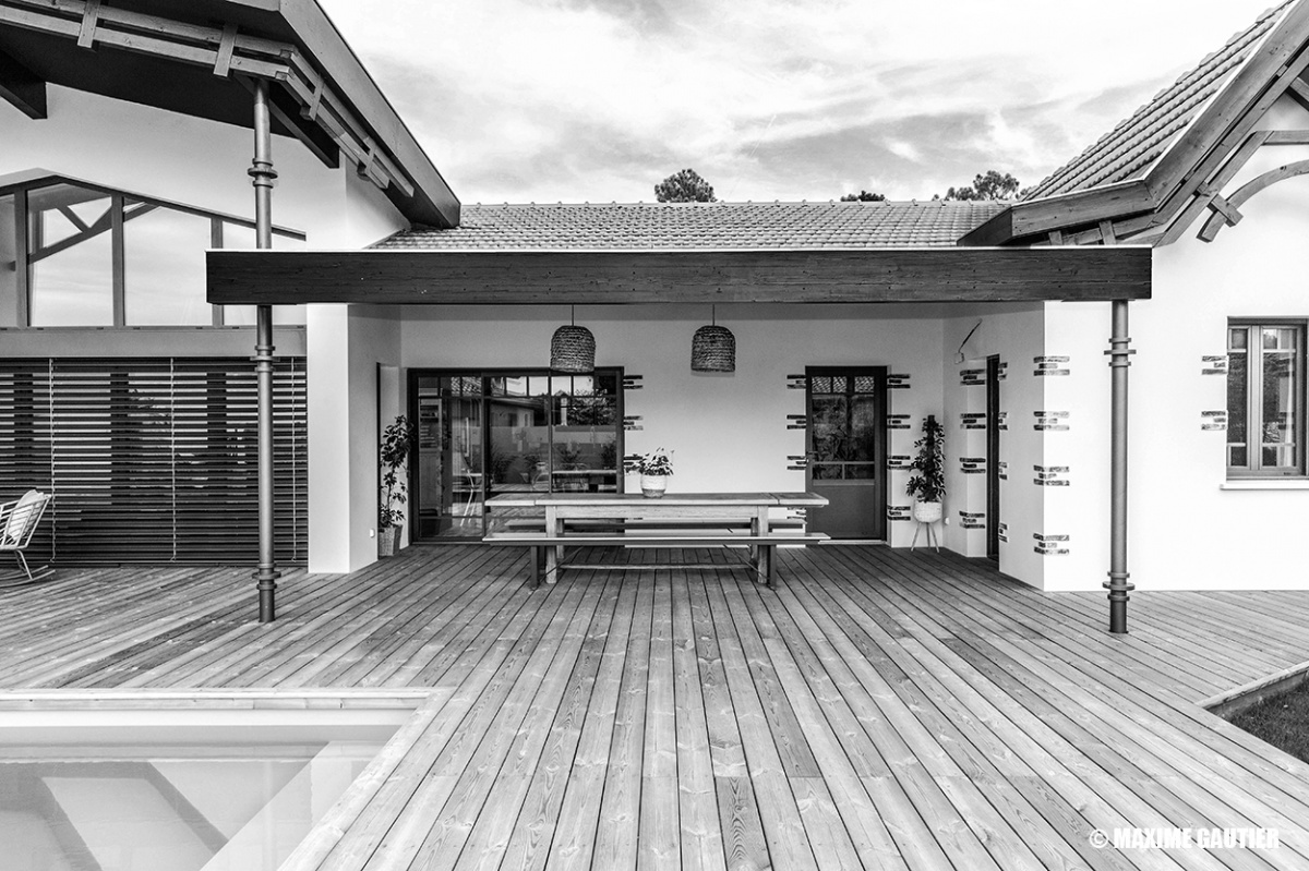 MAISON_J
