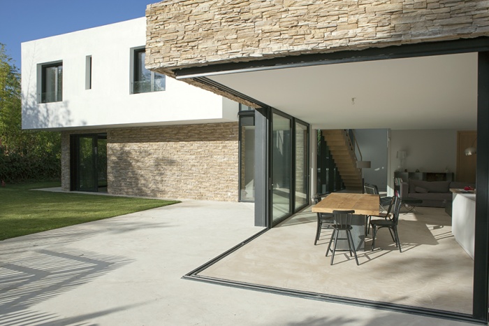 MAISON construction neuve : AD-7515